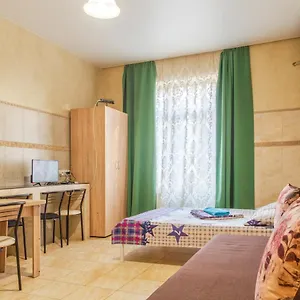 по улице коновальца, 36-э , Киев Украина
